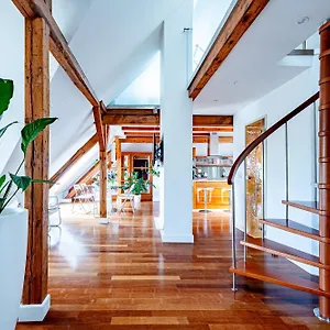 Rj Chopina Apartment
